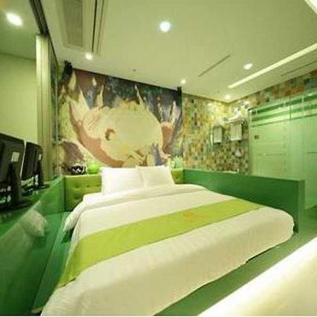 R Hotel Seoul Exterior photo